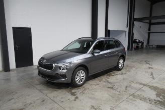 skadebil auto Skoda Kamiq SELECTION 2024/7