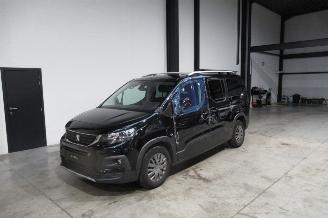 skadebil auto Peugeot Rifter ALLURE PACK 2019/7