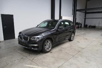 Schadeauto BMW X3 X DRIVE 2021/8