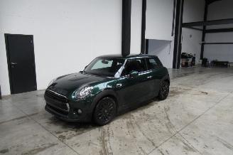 Unfallwagen Mini Cooper SEDAN 2017/11