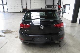 Volkswagen Golf TRENDLINE picture 4