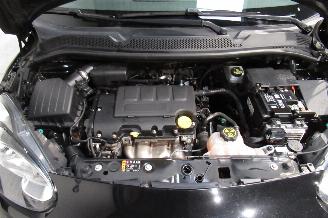 Opel Adam SEDAN picture 14