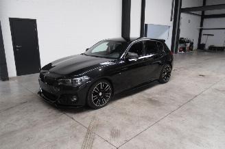 Schadeauto BMW 1-serie M-PACK 2018/6