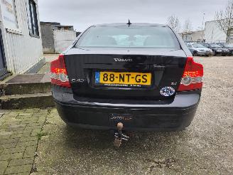 Volvo S-40  picture 5