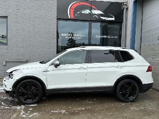 Damaged car Volkswagen Tiguan VW TIGUAN 2.0D DSG 2018 7 ZIT 2018/8