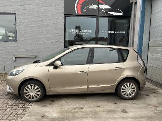 skadebil auto Renault Scenic RENAULT SCENIC 1.5D 2014 2014/4