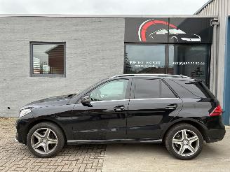 krockskadad bil auto Mercedes GLE MERCEDES GLE 250d 4 MATIC 2016 2016/1