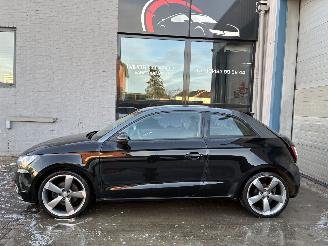 skadebil auto Audi A1 AUDI A1 1.6TDI 2014 2014/4