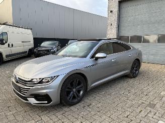 Coche accidentado Volkswagen Arteon VW ARTEON 2.0D DSG R LINE 2018 2018/9