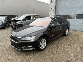 Avarii autoturisme Skoda Superb SKODA SUPERB 2.0D DSG 2021 2021/11