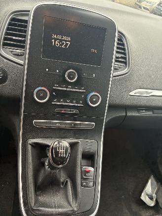 Renault Grand-scenic RENAULT SCENIC 1.5D 2017 7 ZIT picture 18