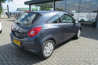Opel Corsa 1.2-16V Enjoy picture 4