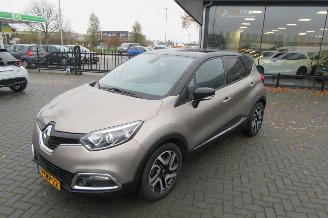 Schadeauto Renault Captur 1.2 TCe Dynamique Automaat 2014/4