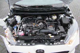 Mazda 2 Hybrid - 1.5 Centre-line picture 10