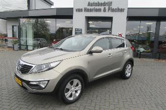 skadebil auto Kia Sportage 1.7 CRDI Super Pack 2012/9