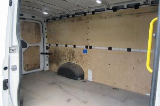 Volkswagen Crafter 30 2.0 TDI L3 H2 picture 12