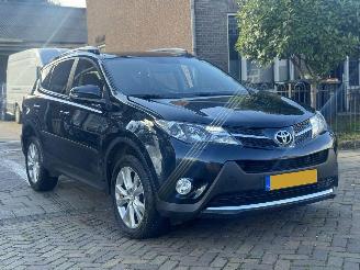Voiture accidenté Toyota Rav-4 2.0 Executive Business 4WD / NAP / AUTOMAAT 2015/1