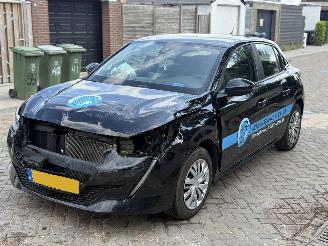 skadebil auto Peugeot 208 .2 PureTech Active 2021/1