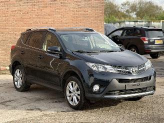 Damaged car Toyota Rav-4 2.0 Executive Business 4WD NAP 2015/1