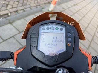 KTM 125 Duke KTM Tour 125 Duke picture 17