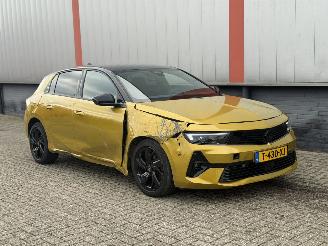 Opel Astra 1.2 Level 4 AUTOMAAT picture 2