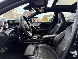 Mercedes A-klasse A200 AMG PANO SFEER picture 15