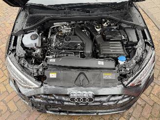 Audi A3 1.5TFSi S LINE PANO AUTOMAAT picture 33