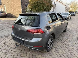 Volkswagen Golf 1.6 TDI Motor defect picture 8