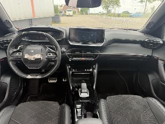 Peugeot 2008 1.2 PureTech GT Pack NAP picture 13