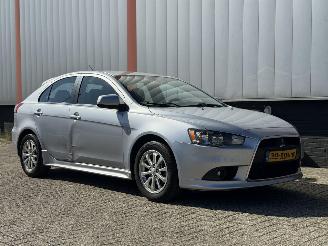 uszkodzony samochody osobowe Mitsubishi Lancer 1.6 Edition One NAP AIRCO 2012/1