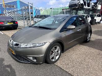 Vaurioauto  passenger cars Honda Civic 1.8 AUTOMAAT / 5DR 2010/3