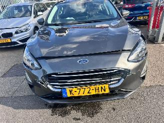 Ford Focus 1.0 EcoBoost hybride 125PK picture 21