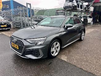 skadebil auto Audi A3 30 TFSI SPORTBACK SLINE 2022/9