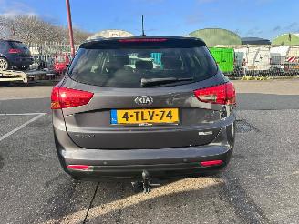 Kia Cee d 1.6 GDI picture 5