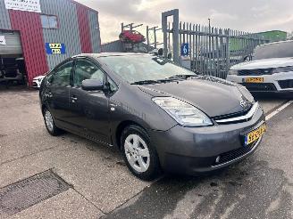 Toyota Prius 1.5 VVT-i picture 4