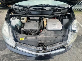 Toyota Prius 1.5 VVT-i picture 17