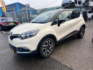 Schadeauto Renault Captur 0.9 TCe DYNAMIQUE 2016/6