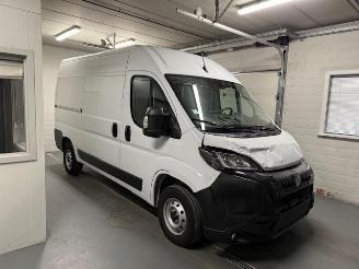 Damaged car Peugeot Boxer  2025/5