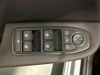 Renault Clio  picture 10