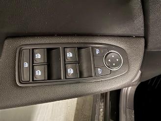 Renault Clio  picture 10