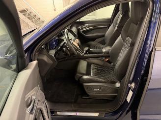 Audi E-tron  picture 9