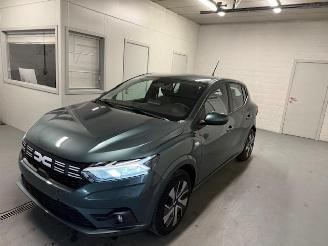 Dacia Sandero  picture 3