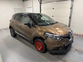 skadebil auto Renault Captur NAVI CAMERA 2016/4