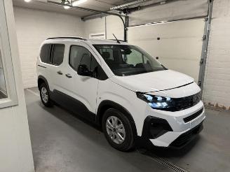 Unfallwagen Peugeot Rifter  2026/4