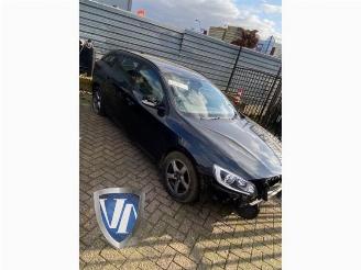 Volvo V-60 V60 I (FW/GW), Combi, 2010 / 2018 2.0 D4 16V picture 3