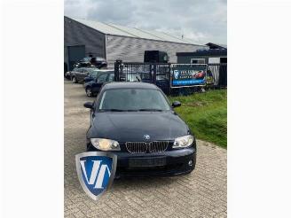 demontáž osobní automobily BMW 1-serie 1 serie (E87/87N), Hatchback 5-drs, 2003 / 2012 120i 16V 2006/3