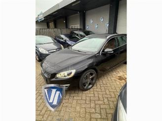 Volvo V-60 V60 I (FW/GW), Combi, 2010 / 2018 2.4 D6 20V Plug-in Hybrid AWD picture 3