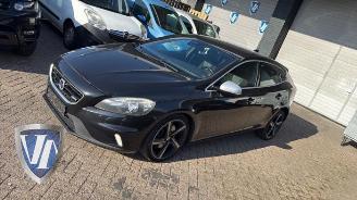 Salvage car Volvo V-40 V40 (MV), Hatchback 5-drs, 2012 / 2019 2.0 D4 16V 2015/10