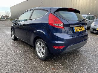 Damaged car Ford Fiesta 1.2 titanium 2012/4