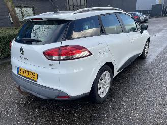 Renault Clio 1.5 dci stadion picture 4